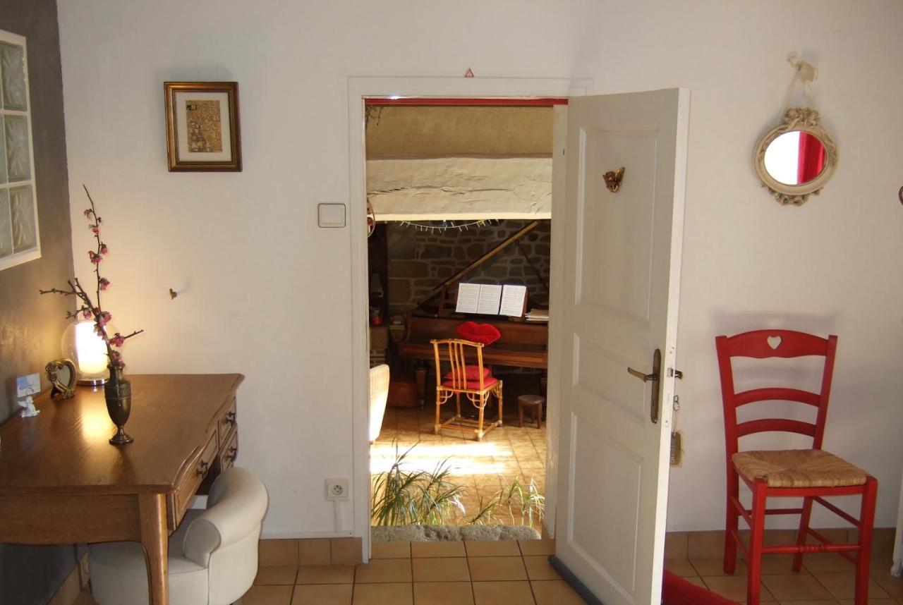 Chambre Les Anges proche Mont Saint-Michel, Maison d'hôtes l'Angevinière Saint-Laurent-de-Terregatte Exterior foto
